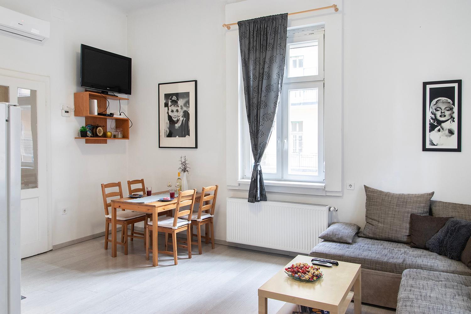 Dora Apartment Near Buda Castle With Parking! บูดาเปสต์ ภายนอก รูปภาพ